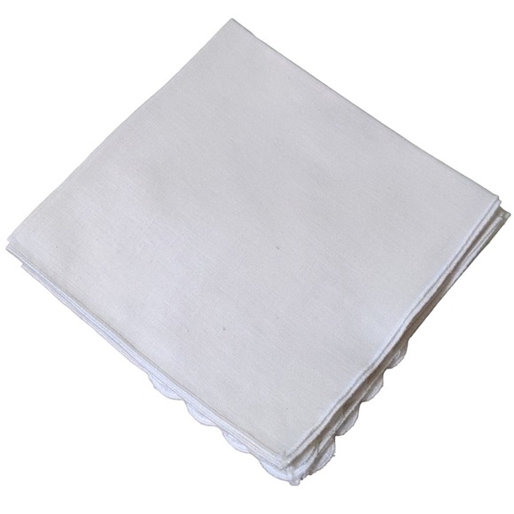 Set of 4 Linen and lace napkins cream NWOT - Picture 3 of 3